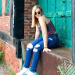 Meet your Posher, Kelly